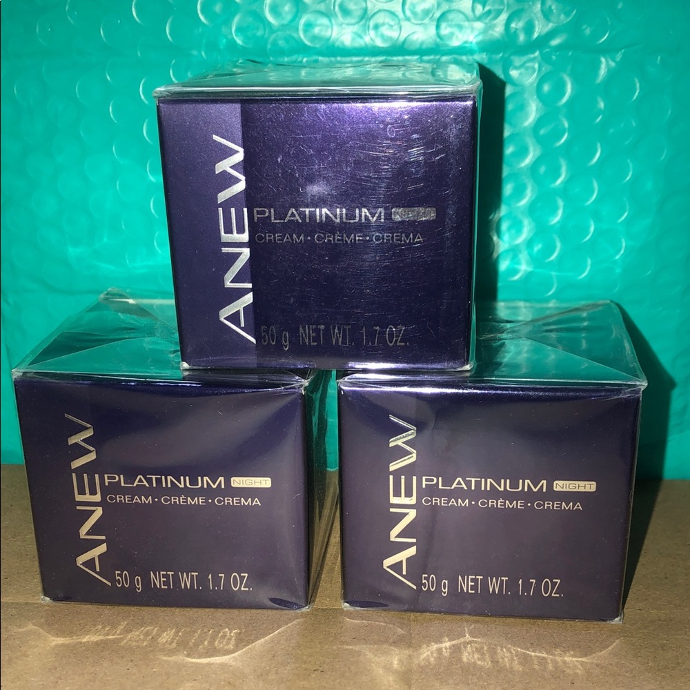 ANEW Platinum Night Cream - Deep Purple Packaging
